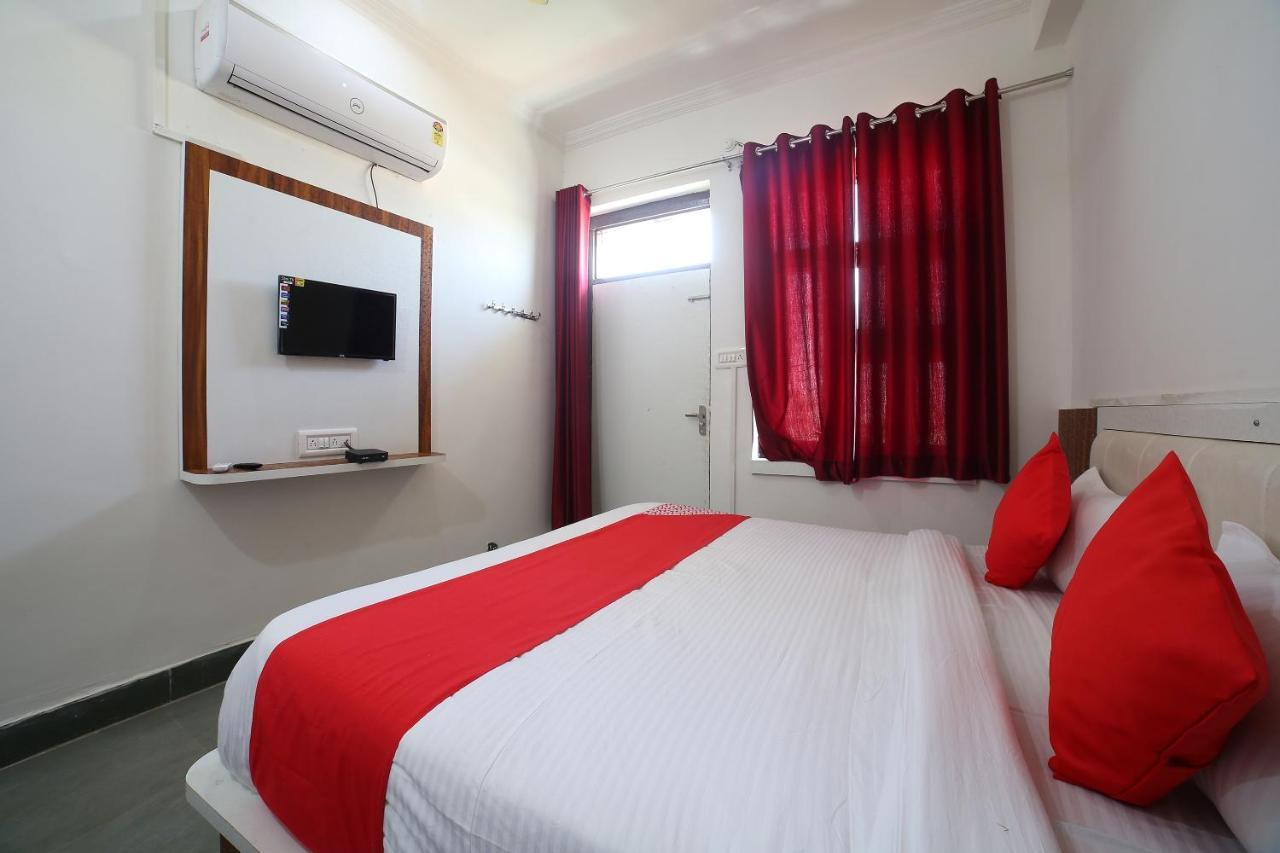 Oyo 37077 Hotel Rawat Ατζμέρ Εξωτερικό φωτογραφία
