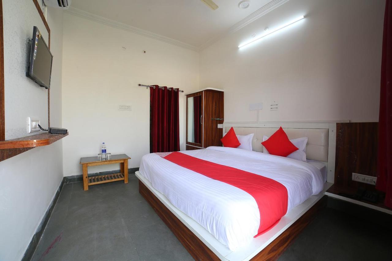 Oyo 37077 Hotel Rawat Ατζμέρ Εξωτερικό φωτογραφία