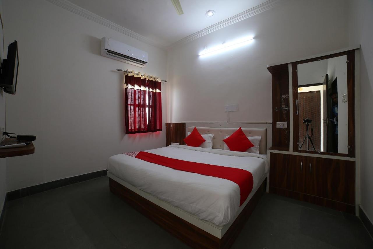 Oyo 37077 Hotel Rawat Ατζμέρ Εξωτερικό φωτογραφία