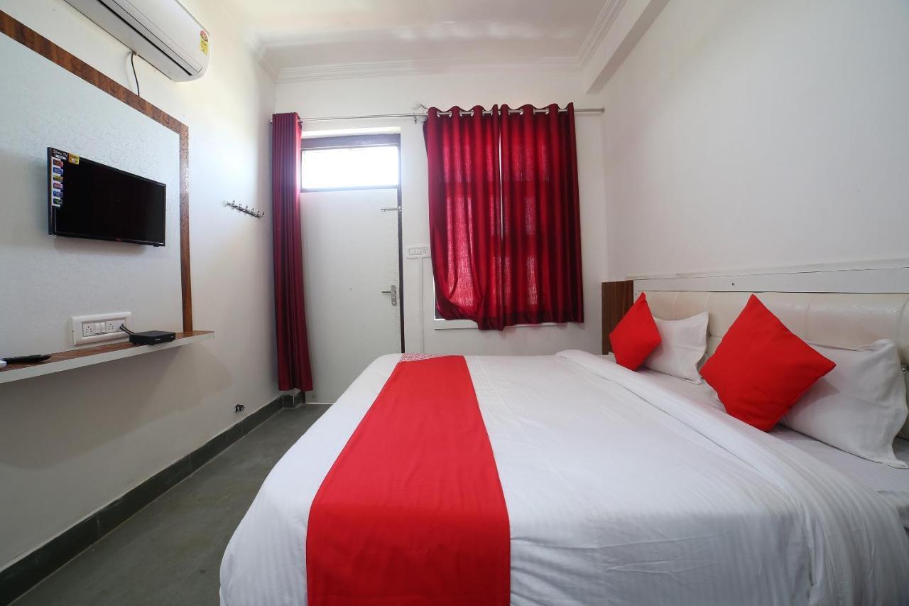 Oyo 37077 Hotel Rawat Ατζμέρ Εξωτερικό φωτογραφία