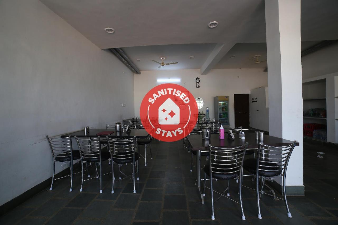 Oyo 37077 Hotel Rawat Ατζμέρ Εξωτερικό φωτογραφία